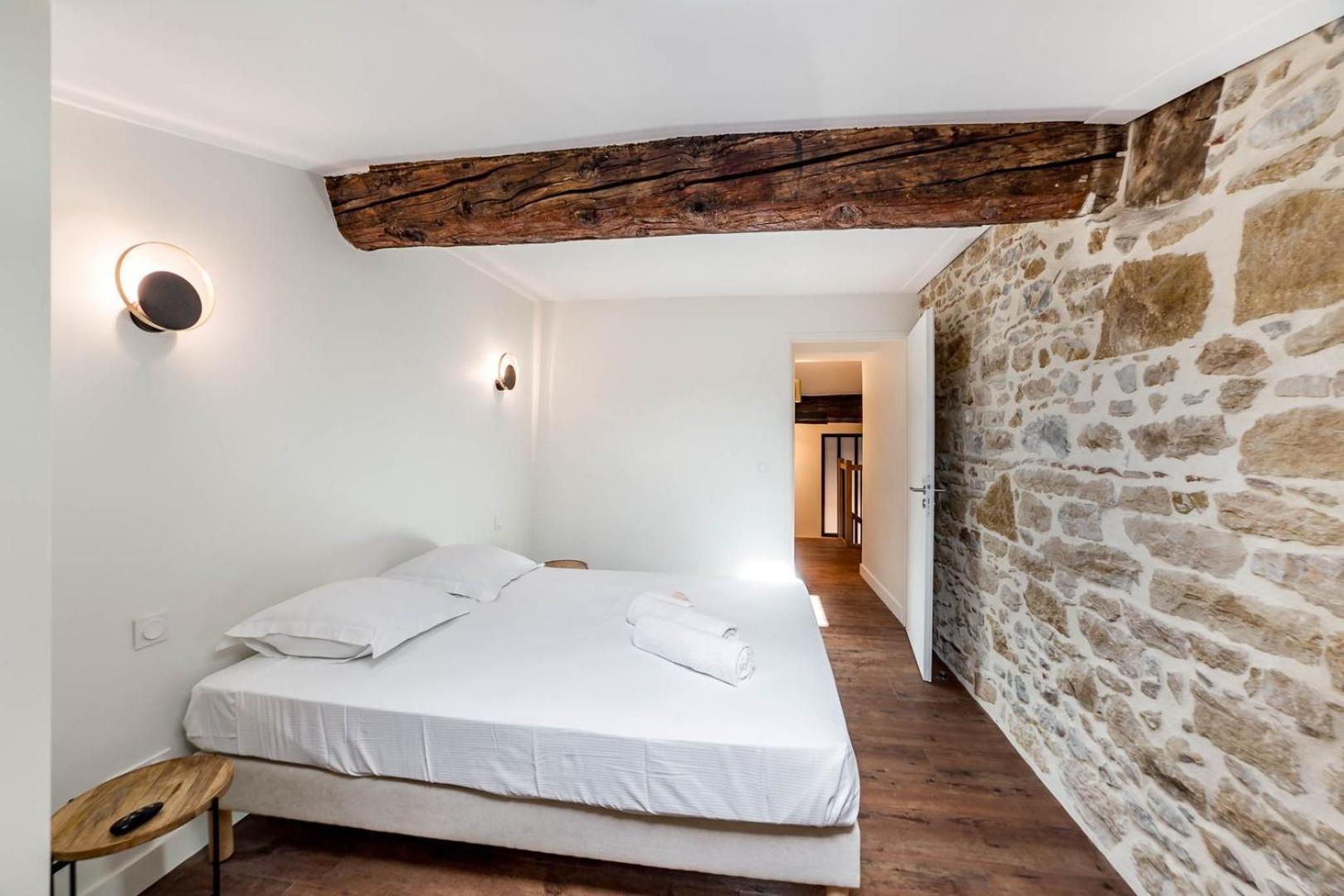 High-End Apartment Overlooking The Quays Ail Лион Екстериор снимка
