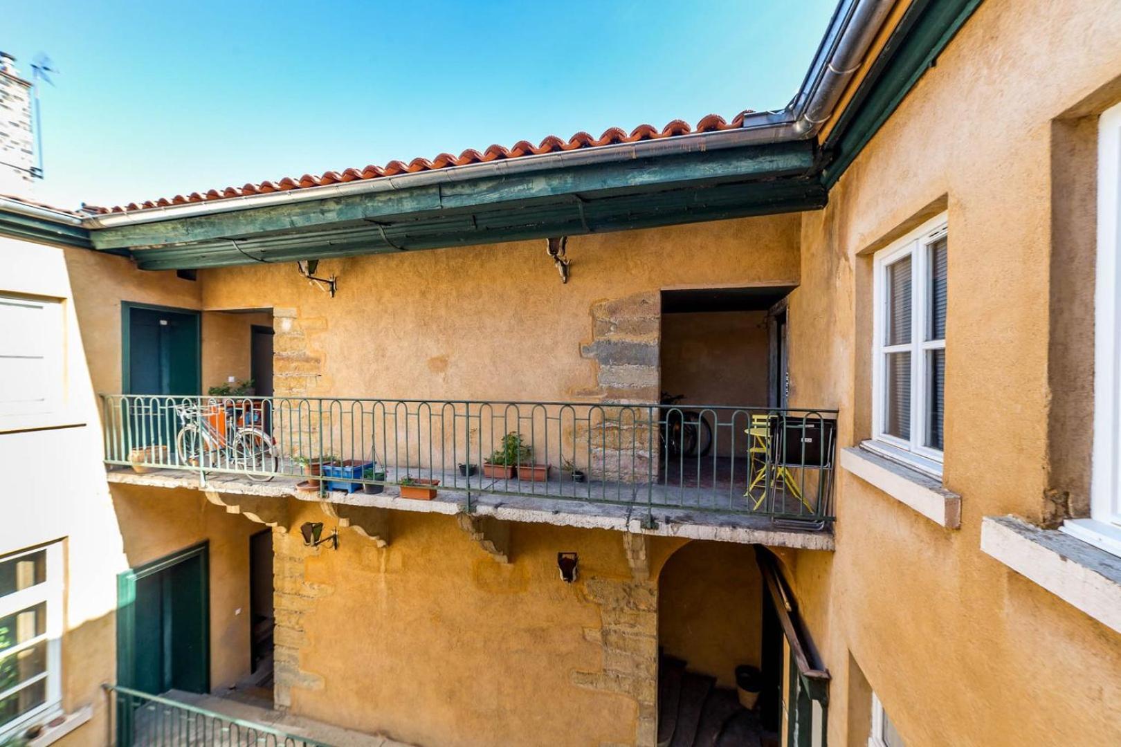 High-End Apartment Overlooking The Quays Ail Лион Екстериор снимка